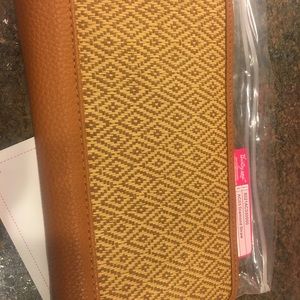 thirty-one Bags - Cute wallet!! Thirty one 31 thirty-one Bags - Cute wallet!! Thirty one 31